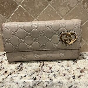 Gucci Beige Wallet with Gold Accent